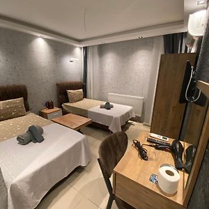 Standard Zimmer mit zwei Einzelbetten